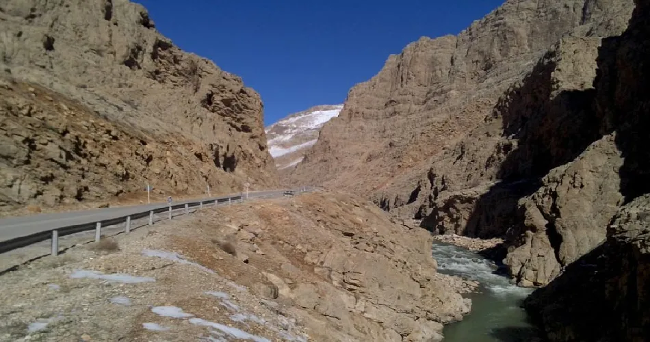 تنگ درکش ورکش فارسان